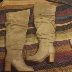 Over knee boot. Brand new. Xtra wide calf. Size 7